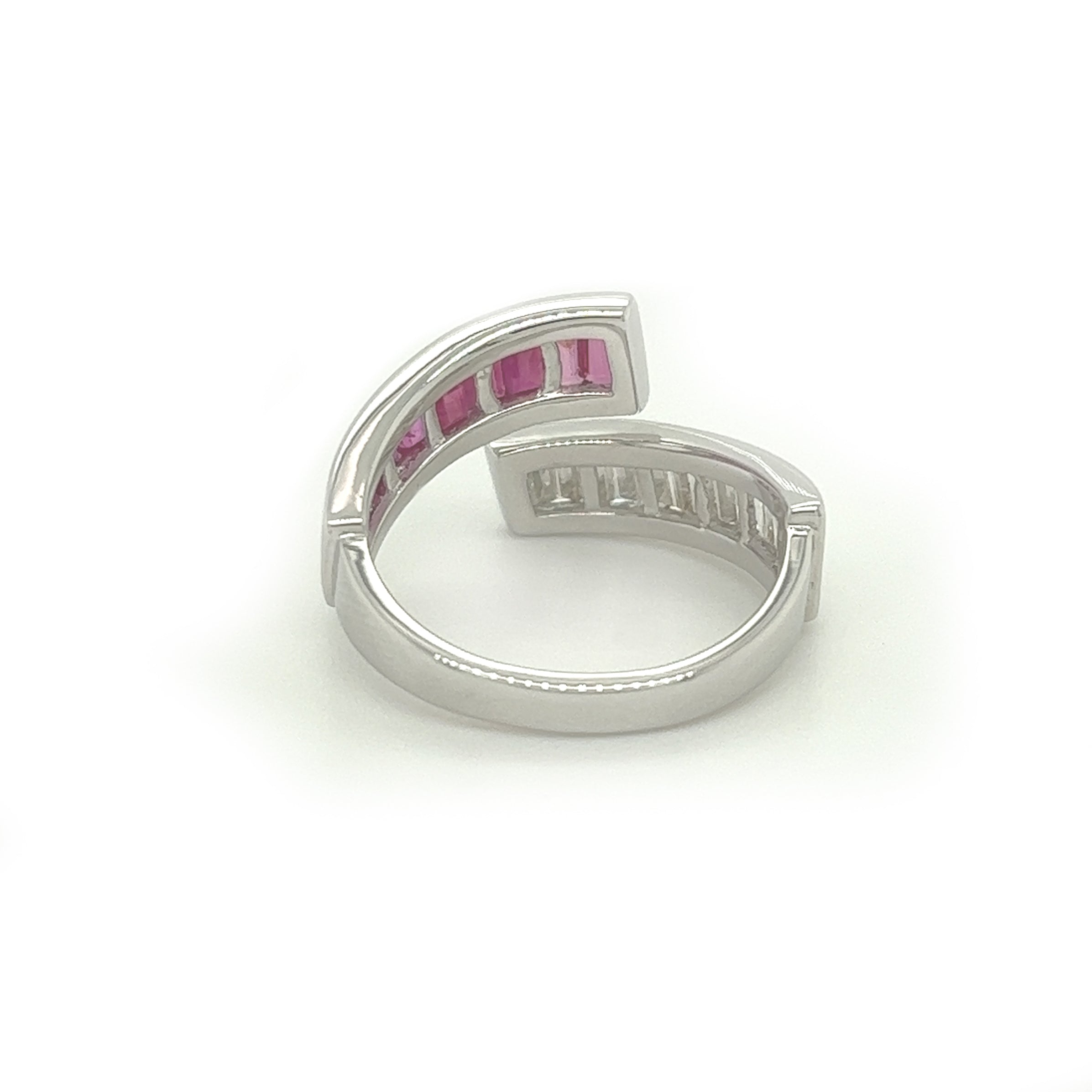 Ladies Diamond Ring w/ Rubies - White Carat - USA & Canada
