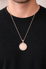 1.05 CT. Diamond Photo Pendant