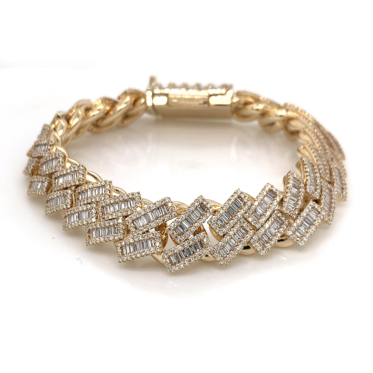 12.00 CT. Diamond Claw Cuban Bracelet in Gold - 14.5mm - White Carat - USA & Canada