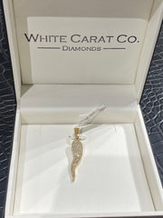 DIAMOND HORN PENDANT IN 10K - White Carat - USA 