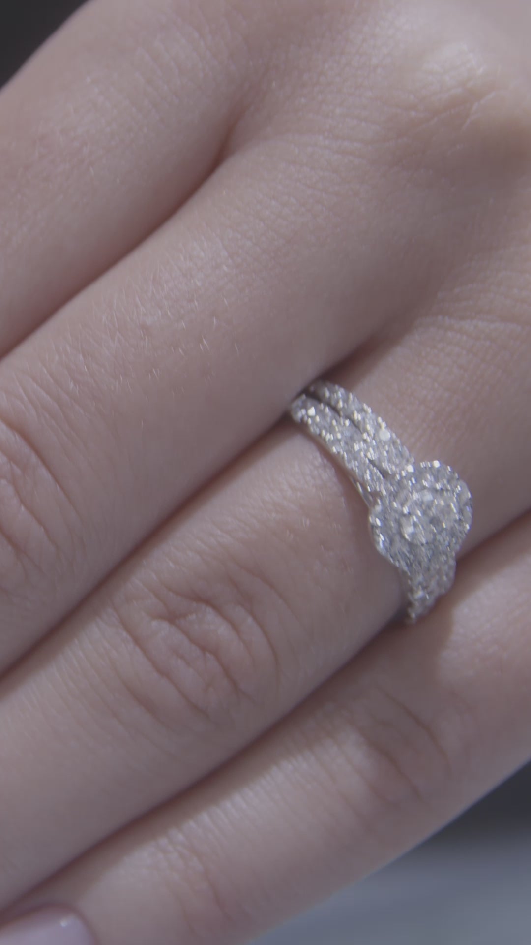 1.00 CT. Diamond Ring Set