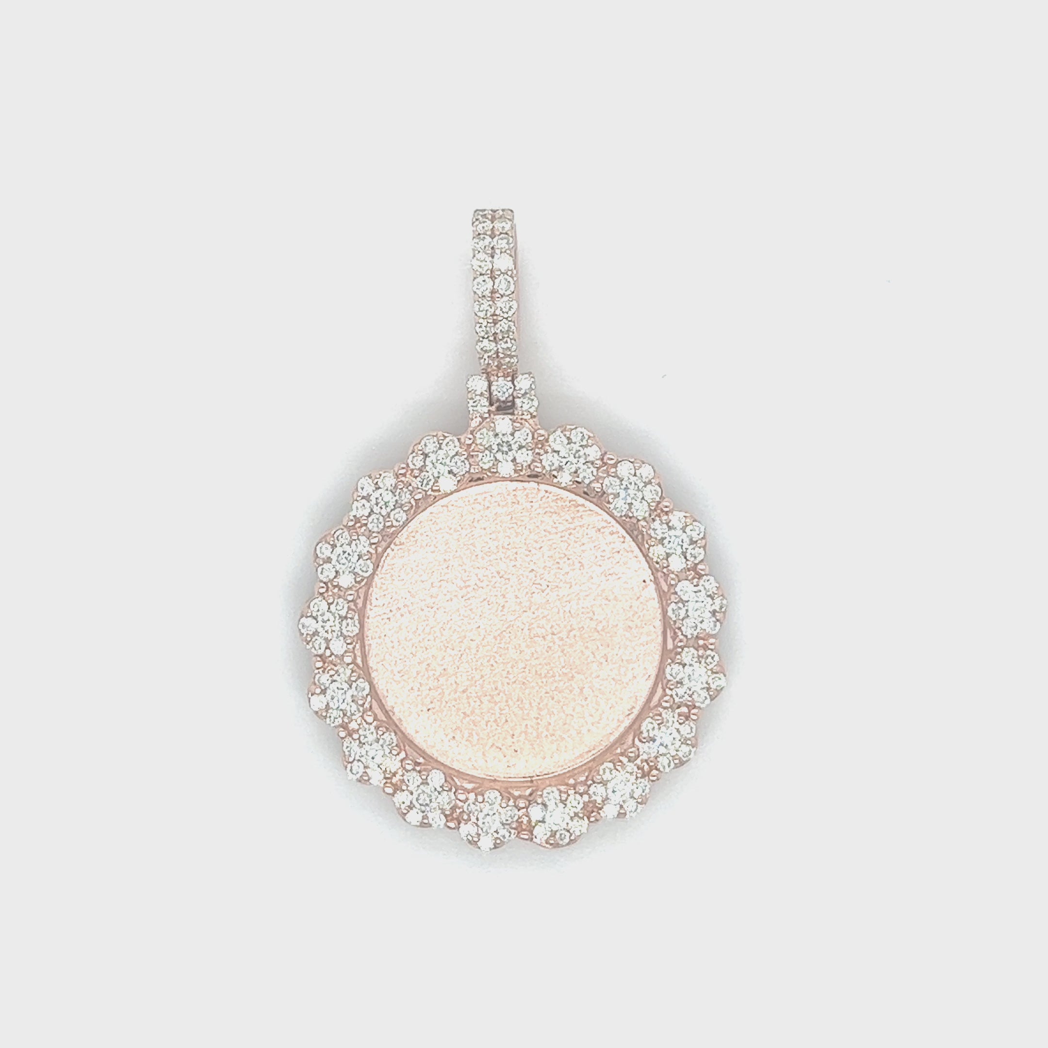 1.05 CT. Diamond Photo Pendant