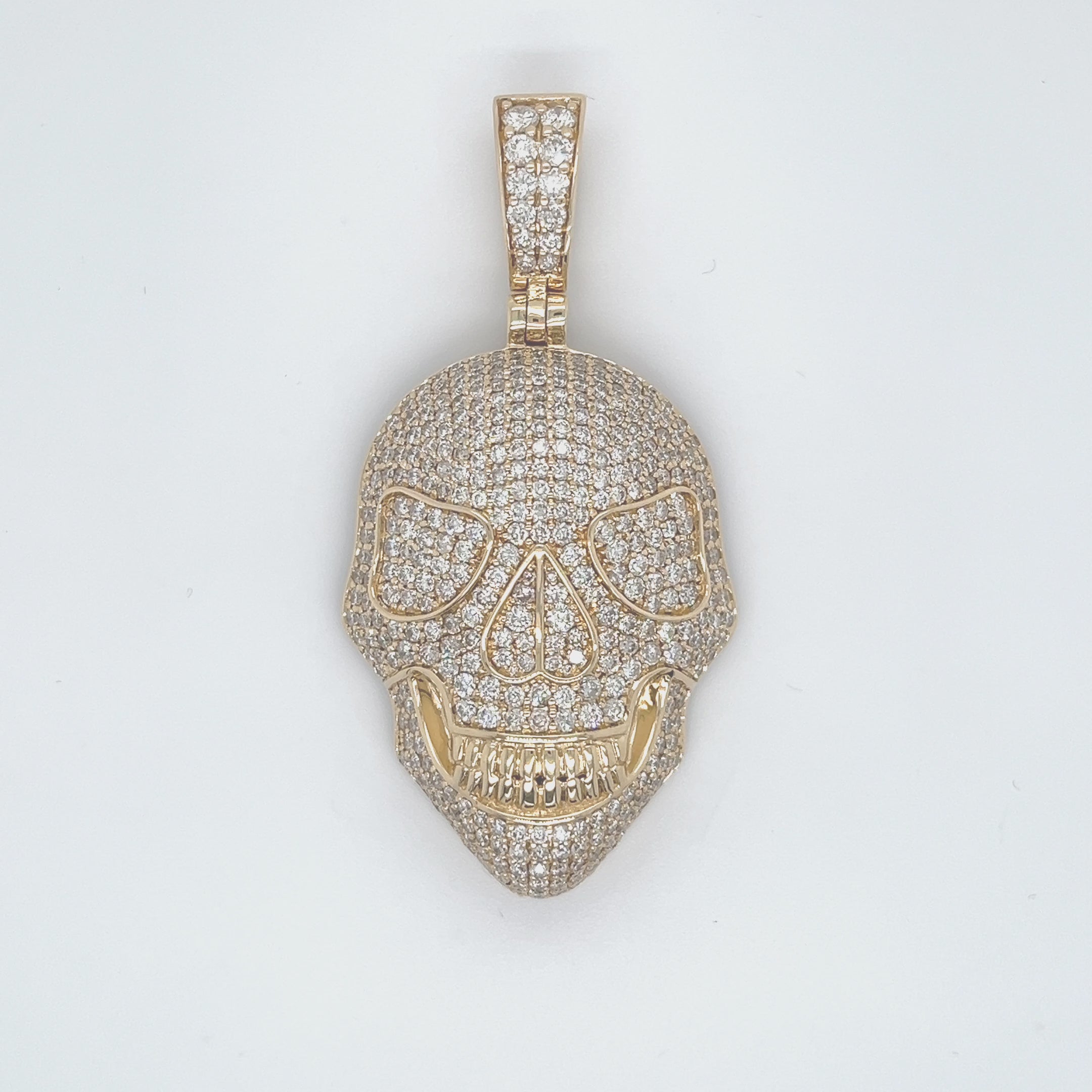 6.02 CT. Skull Diamond Pendant