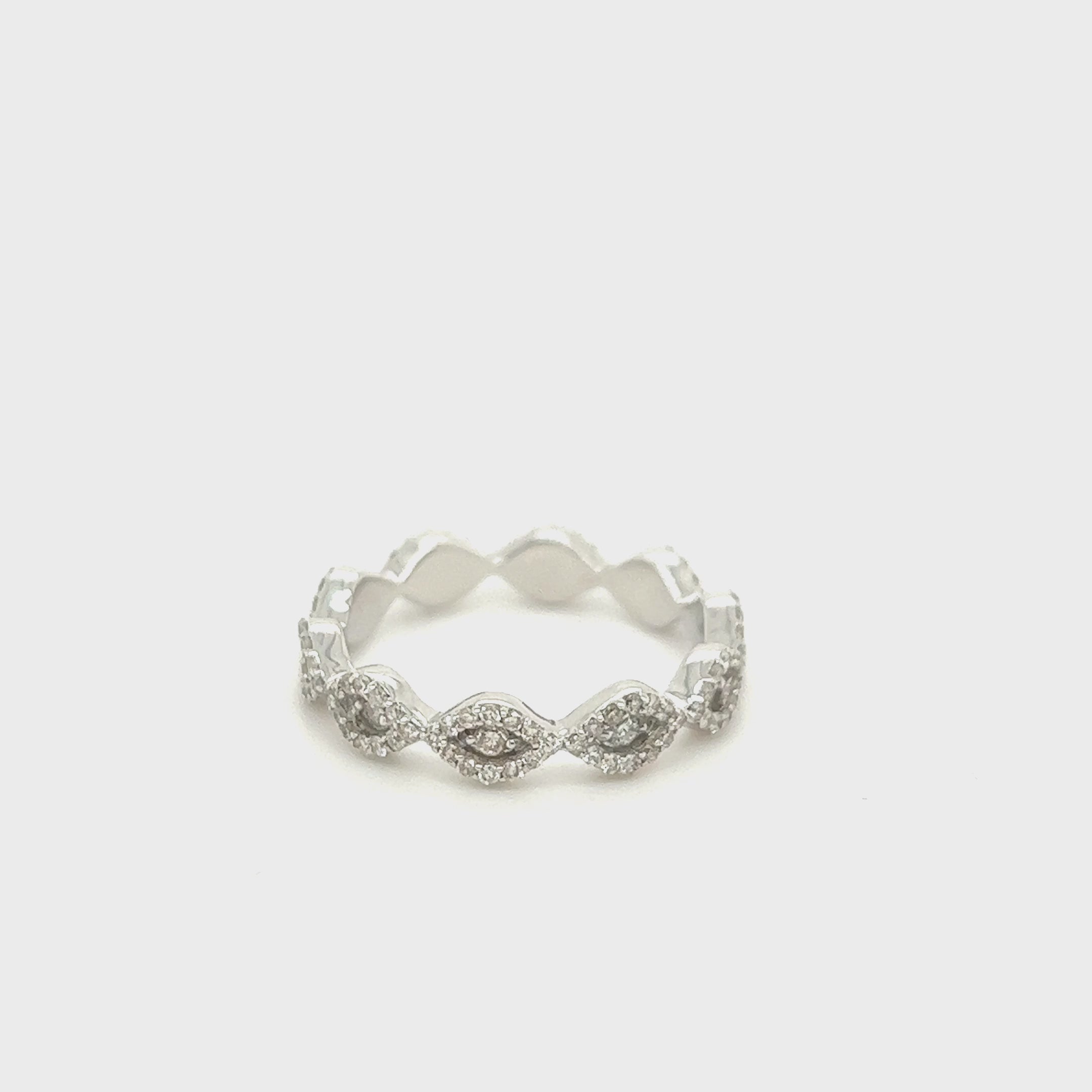 0.73 CT. Eye Diamond Ring