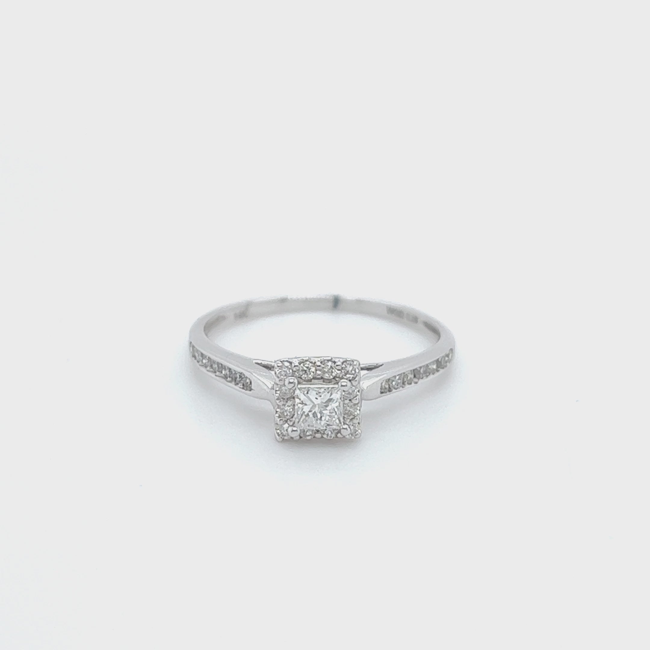 0.36 CT. Ladies Diamond Ring