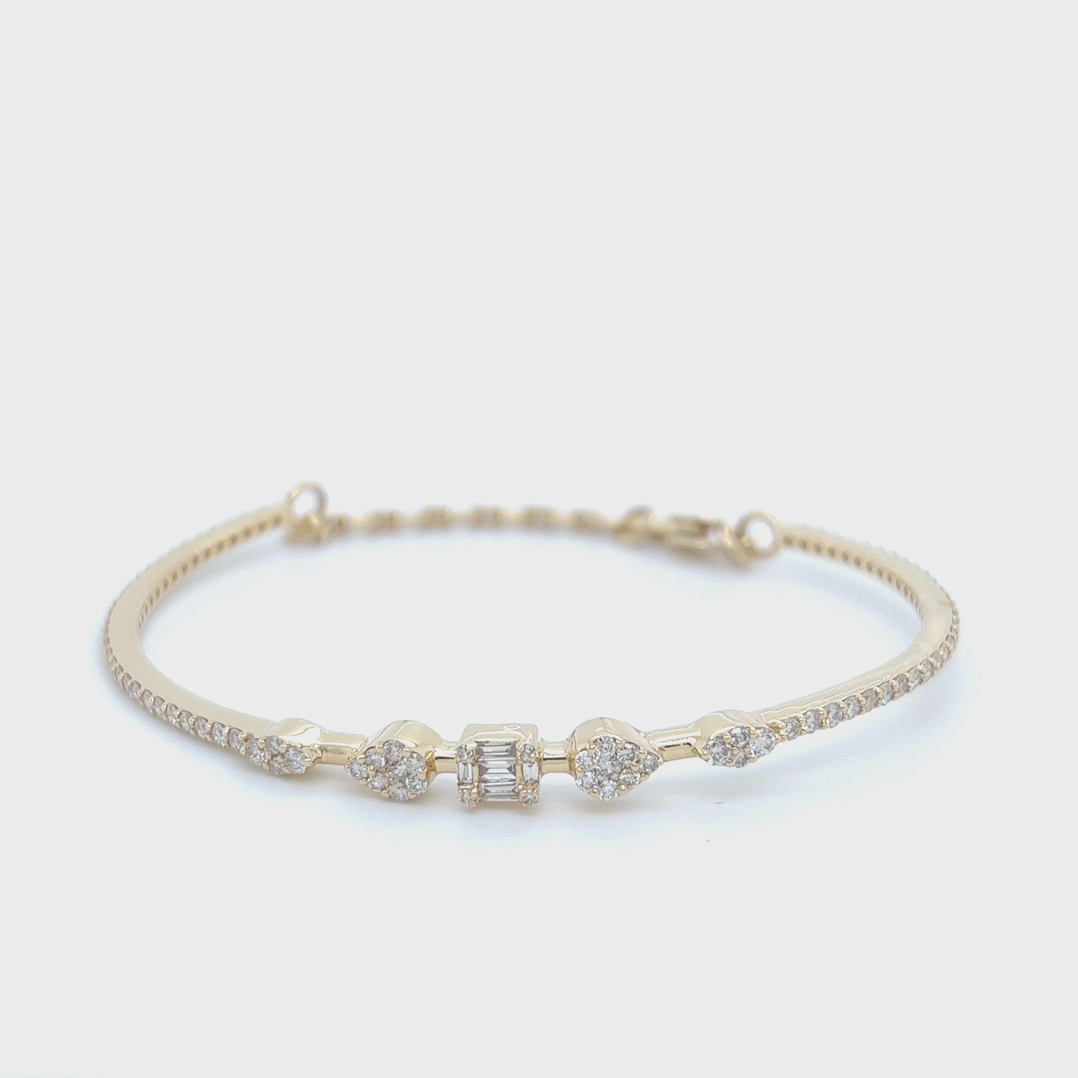 1.75 CT. Emerald Diamond Bracelet