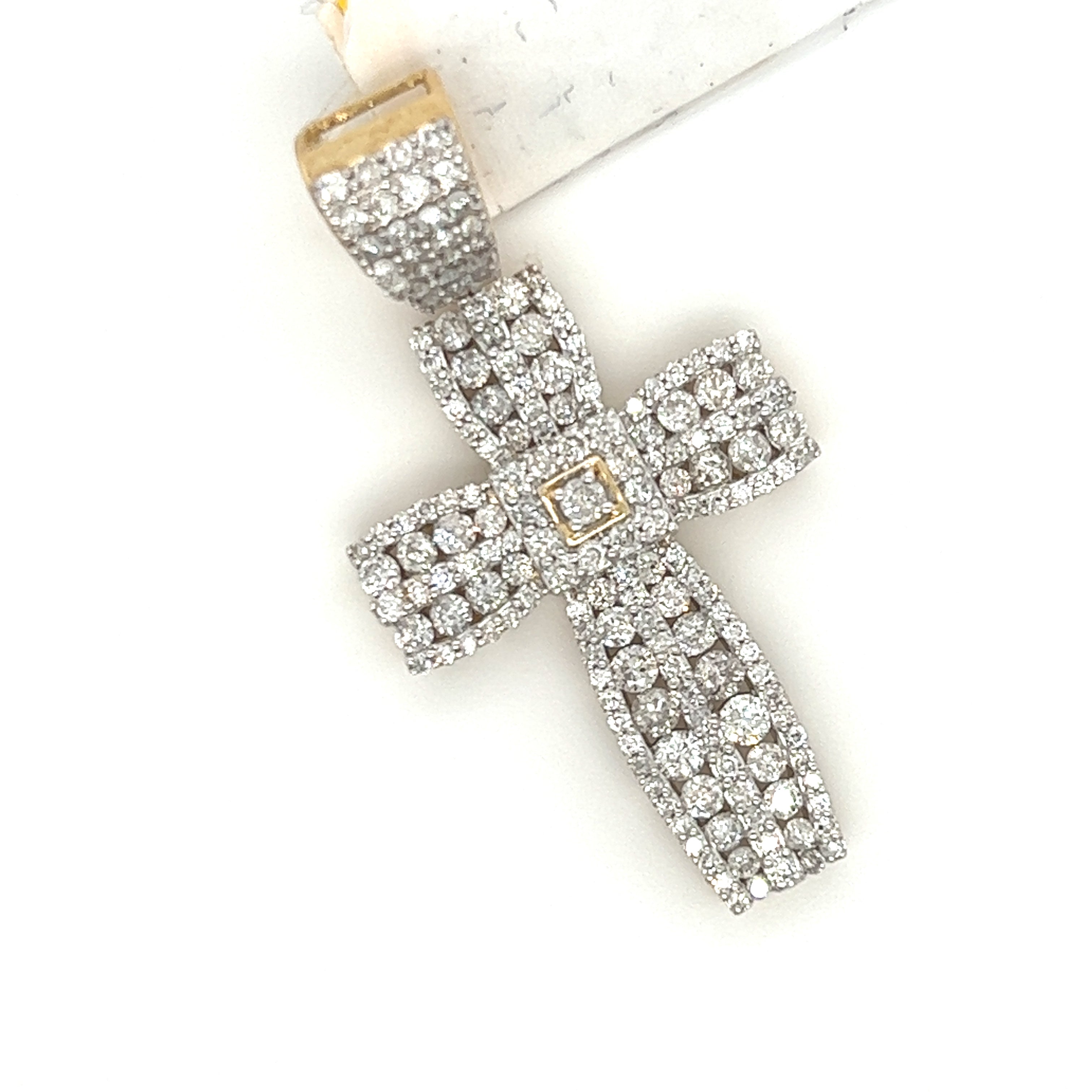 2.23.CT. Diamond Cross in 10K Gold - White Carat - USA & Canada