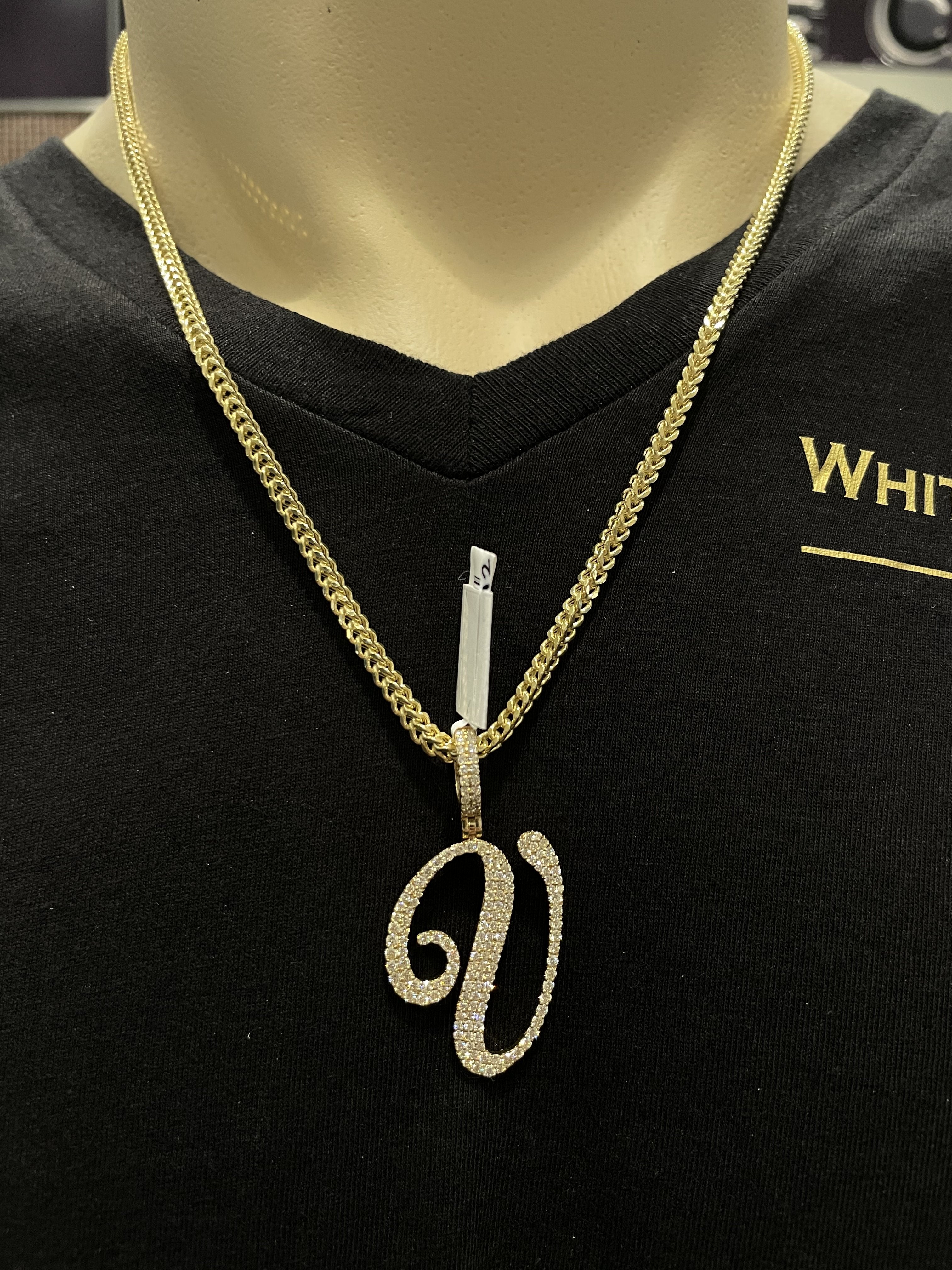 2.50 CT. Diamond Initial "V" Pendant in Gold With Chain - White Carat - USA & Canada