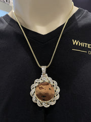 5.50 CT. Diamond Baguette Memory Pendant in Gold - White Carat - USA & Canada