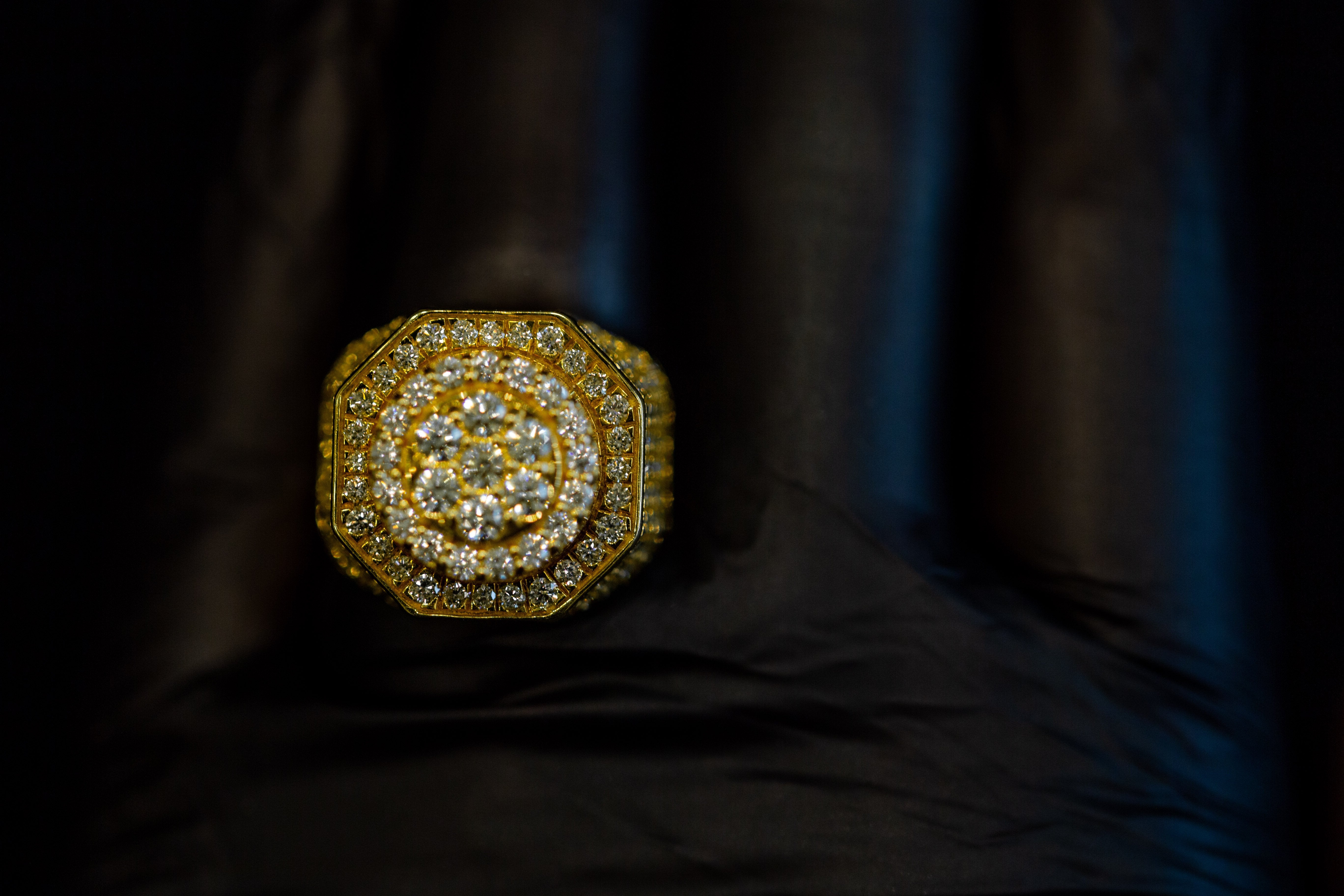 5.27 CT. Diamond Ring 10KT Gold - White Carat Diamonds 