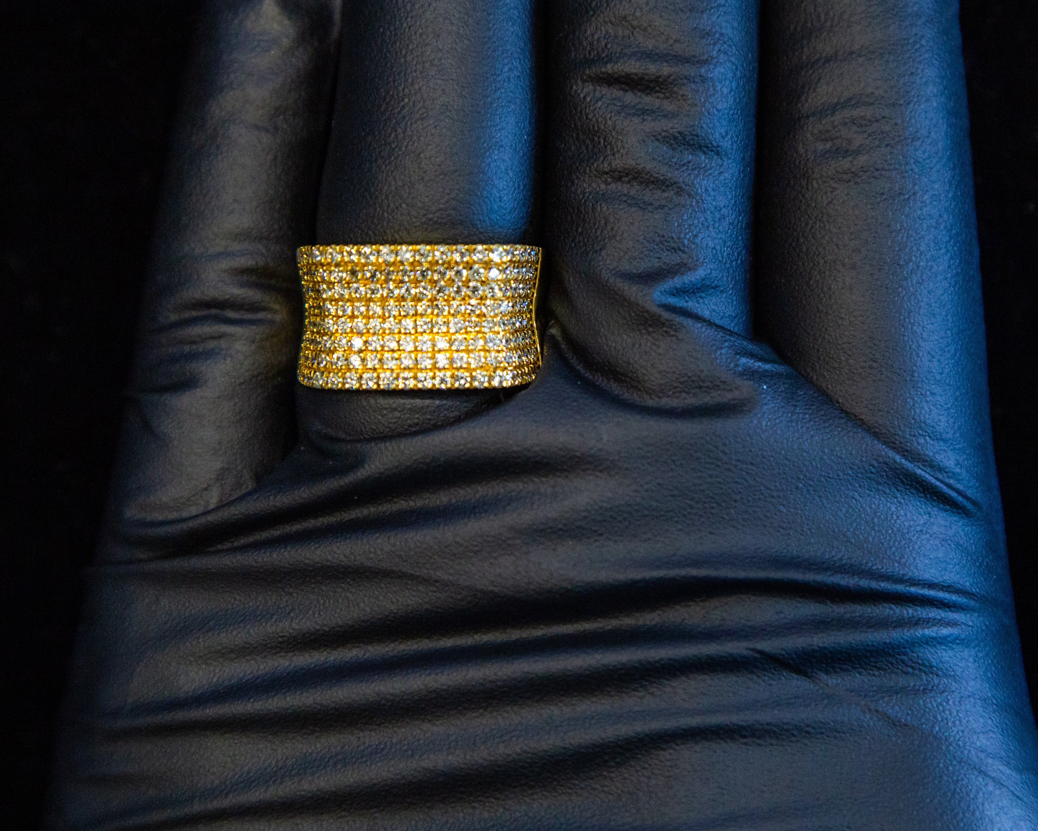 1.87 CT. Diamond Ring in Gold - White Carat - USA & Canada