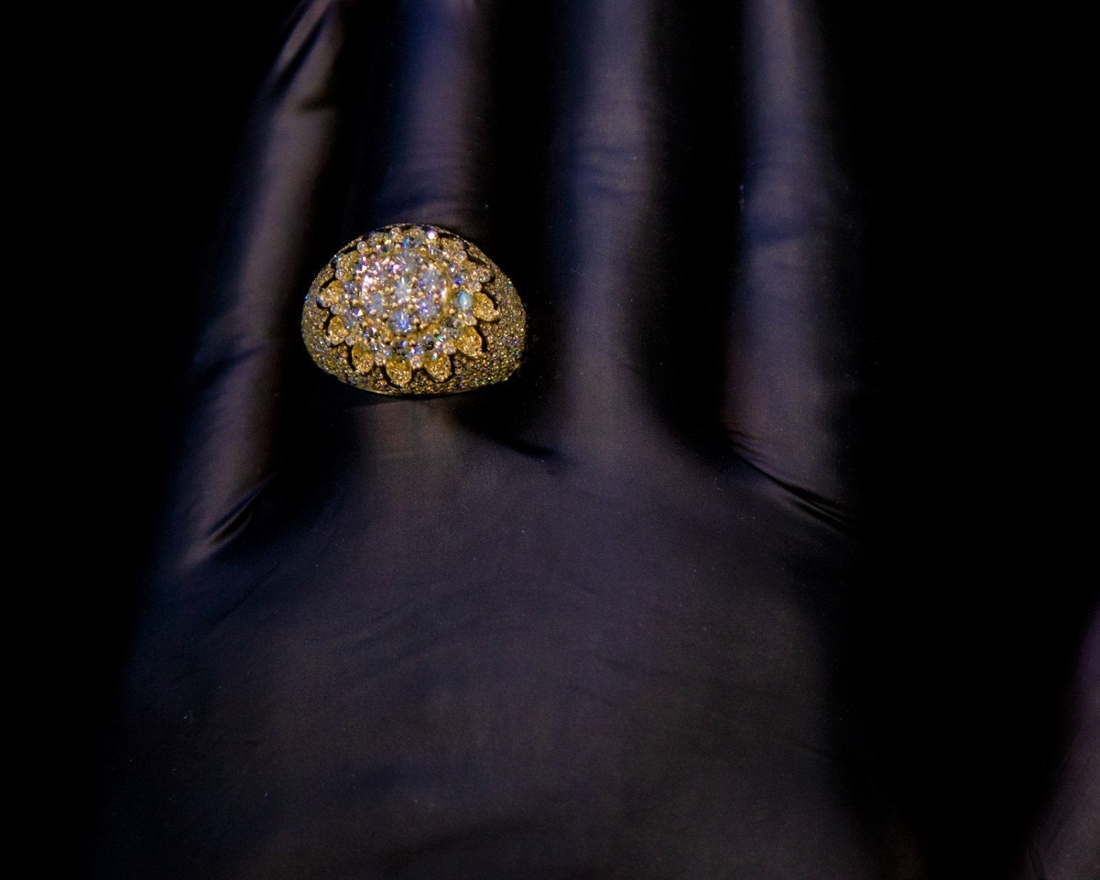 5.00 CT. VVS Diamond Ring in Gold - White Carat Diamonds 